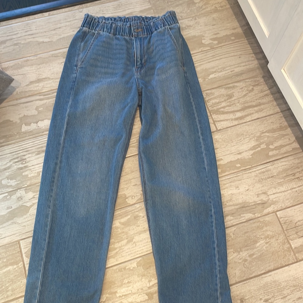 AE paper bag jeans size 6